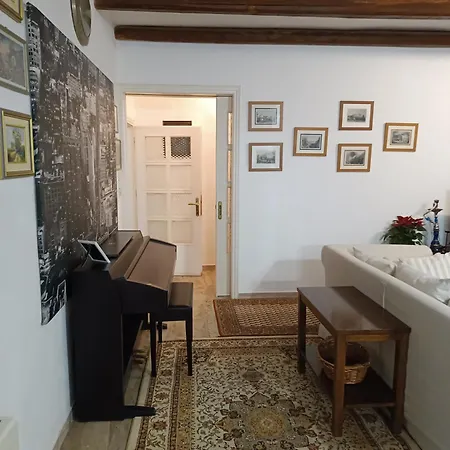 Chalet Three Artists *